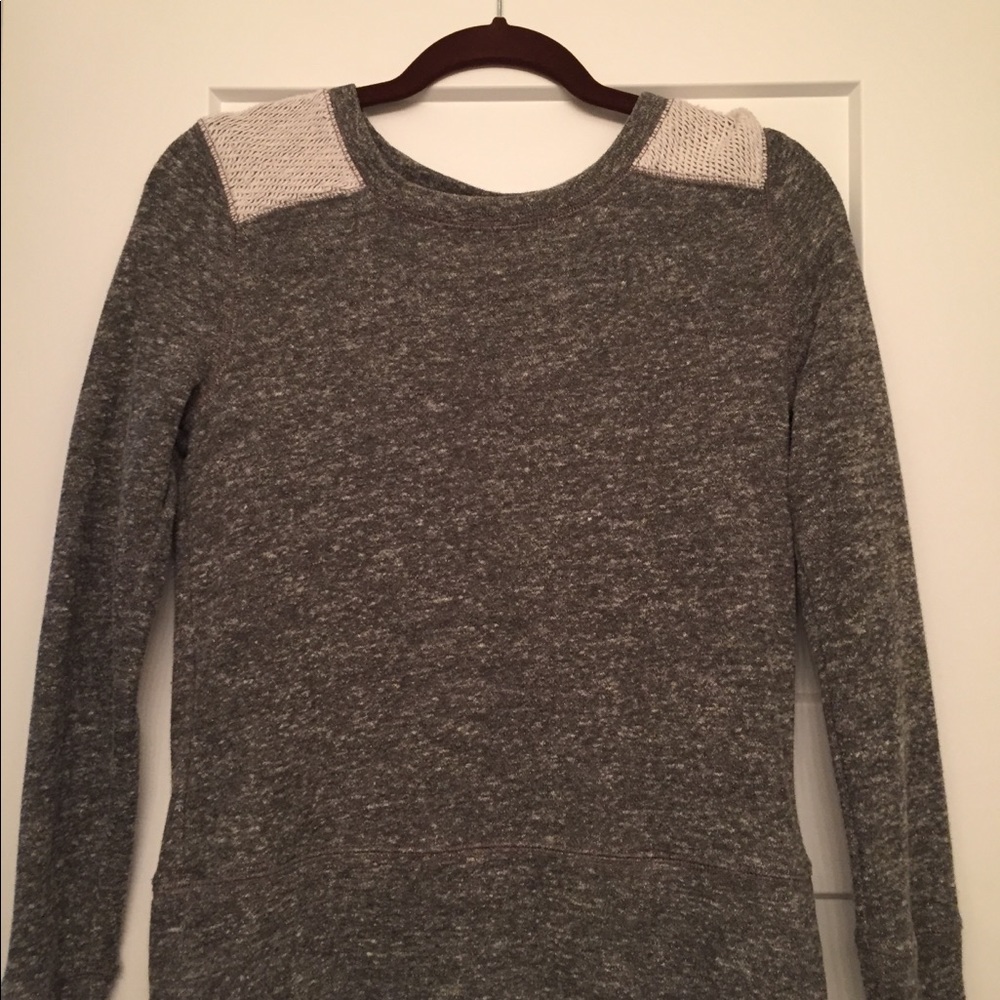 Lou & Grey sweatshirt